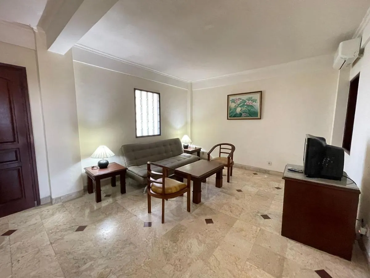 Beach Apartment Inside Resort Walking Distance To The Beach Seminyak  0*, Seminyak (Bali)